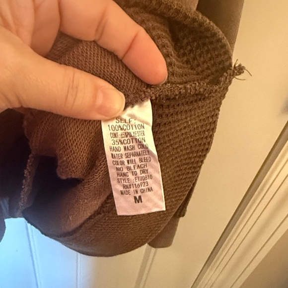 Easel Two-Tone Brown Mineral Wash Hooded Sweater - Picture 7 of 8